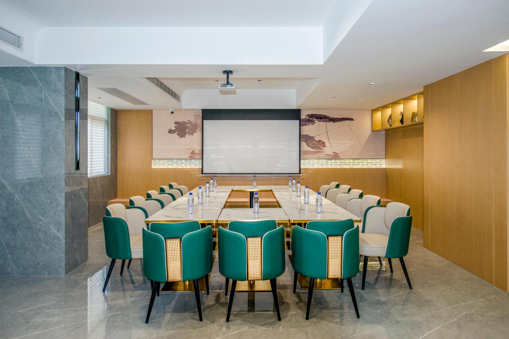 Yiwu Baide Theme Hotel Buitenkant foto